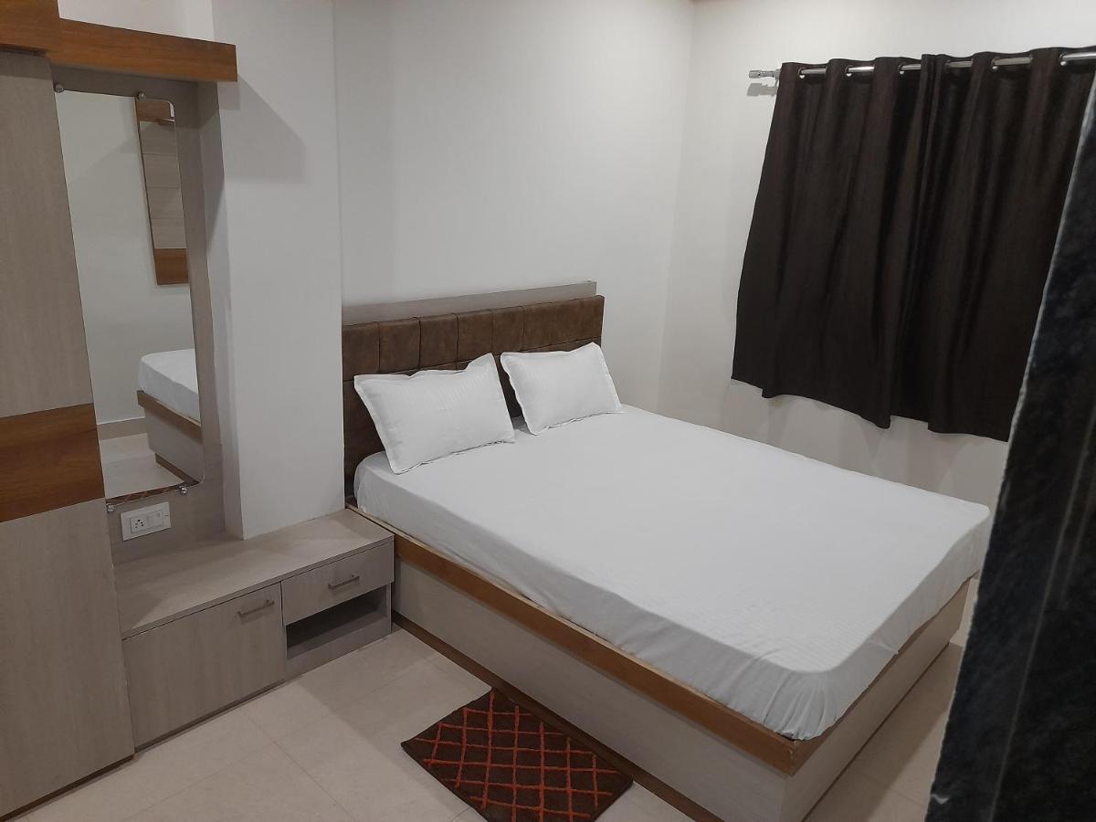Rudraksha Guest House Varanasi Exterior foto
