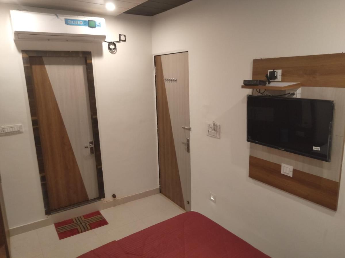 Rudraksha Guest House Varanasi Exterior foto