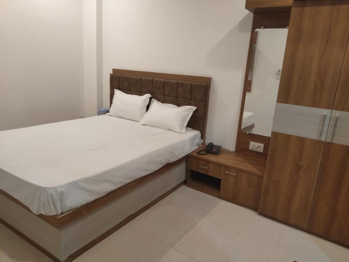 Rudraksha Guest House Varanasi Exterior foto
