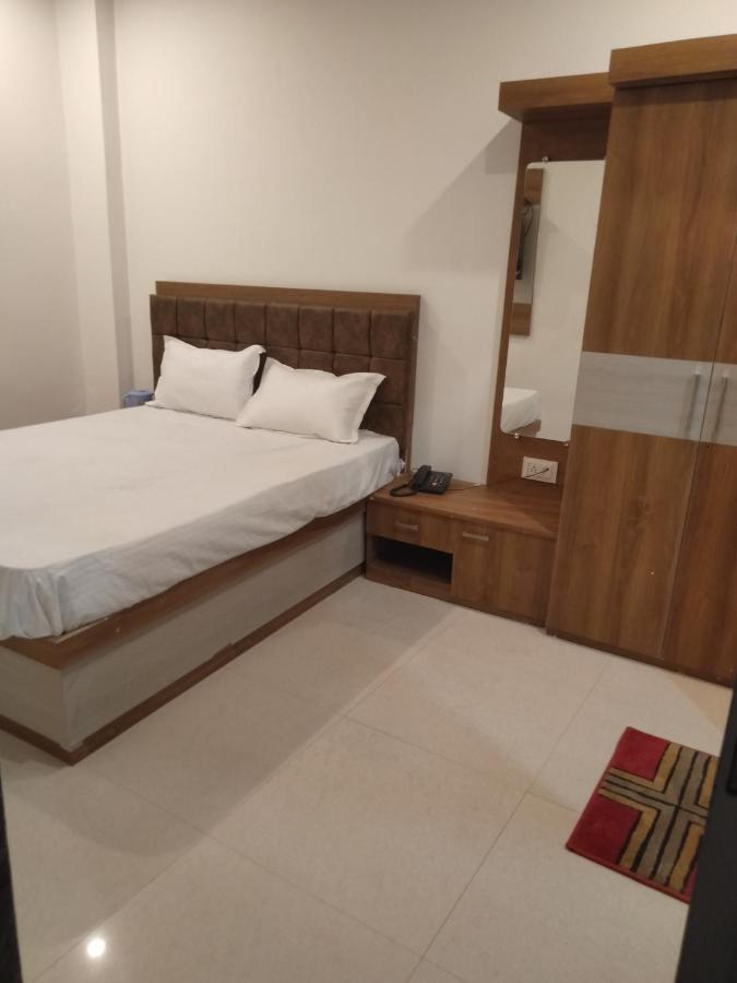 Rudraksha Guest House Varanasi Exterior foto